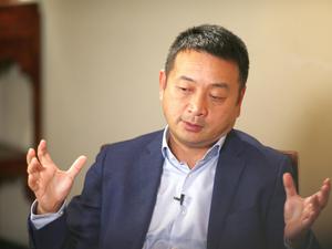 荣耀 4电竞版，90刷新率再突破
