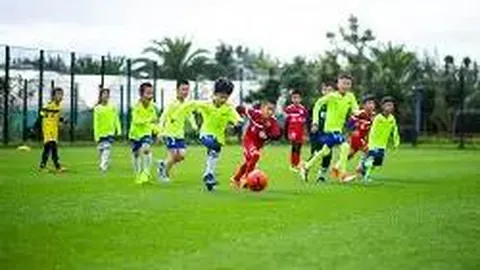 “卓越体育教育，塑造终身运动爱好者”