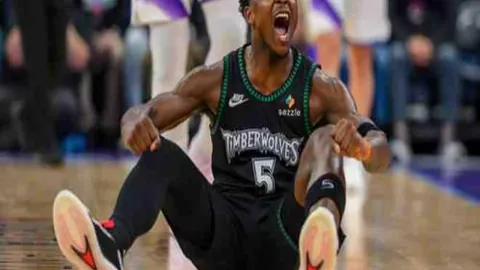 自由式滑雪世界杯北大湖站：中国选手荣获三金双银一铜佳绩